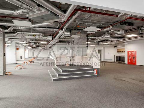 комерційна за адресою Ярославська вул., 58