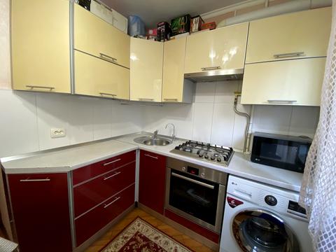 квартира за адресою Миколи Василенка вул., 12