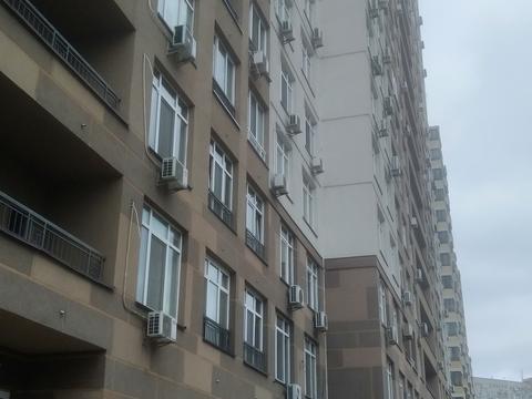 квартира за адресою Ованеса Туманяна вул., 3