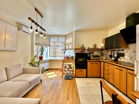 квартира за адресою Митрополита Василя Липківського вул. (Урицького), 37-Б