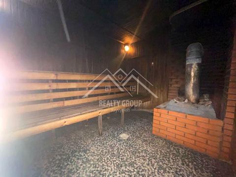 комерційна за адресою Володимира Черкасова вул., 80