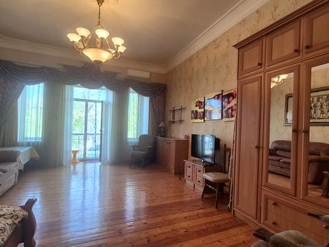 квартира за адресою Ніни Строкатої вул. (Буніна), 35