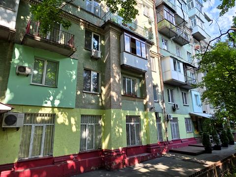 коммерческая по адресу Кловский спуск, 4