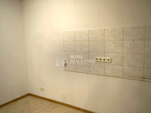 коммерческая по адресу Calle Dilova ул. (Димитрова), 5-Б