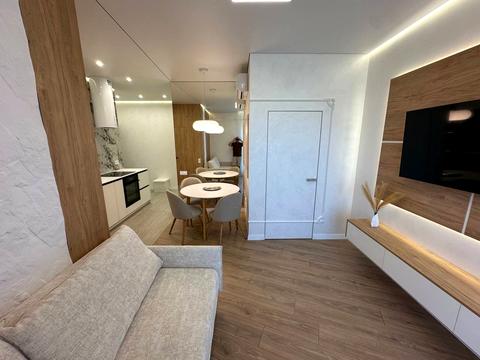 квартира за адресою Краснова вул., 65
