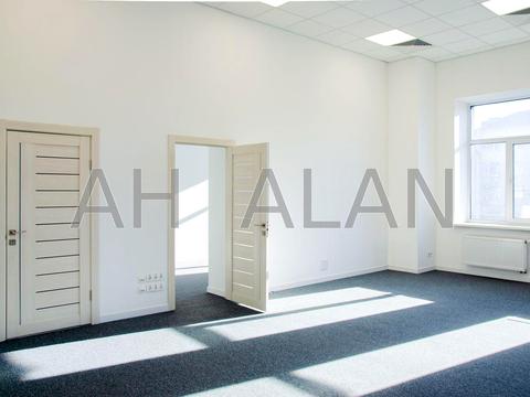 коммерческая по адресу Елены Телиги ул., 6