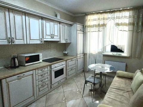 квартира за адресою Миколи Бажана просп., 8-Б
