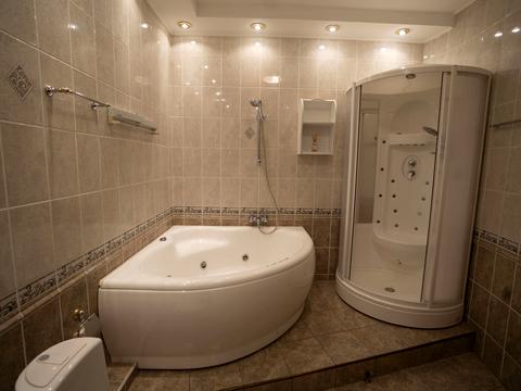 квартира за адресою Дмитрівська вул., 13-А