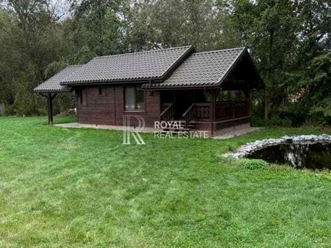 будинок за адресою с. Крехаїв, Тараса Шевченка, 4