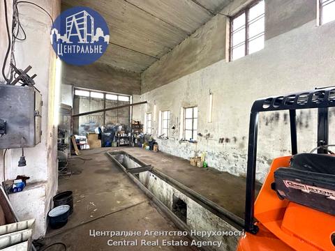 комерційна за адресою Ярослава Мудрого вул. (Моріса Тореза), 31-А