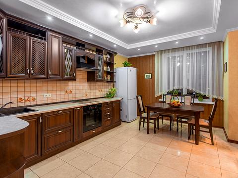 квартира по адресу Днепровская набережная, 1