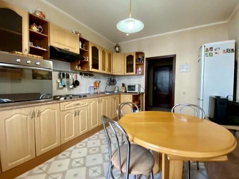 квартира за адресою Миколи Бажана просп., 16