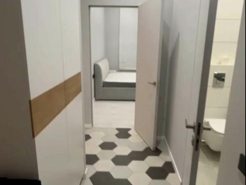 квартира за адресою Георгія Липського вул. (Толбухіна), 135