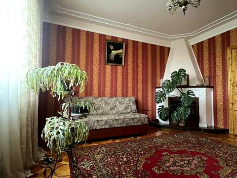 будинок за адресою Сонячна вул.