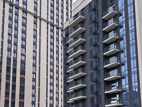 комерційна за адресою Академіка Заболотного вул., 1-Б