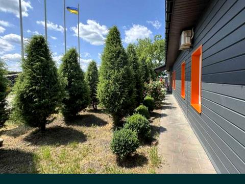 паркомісце за адресою Олега Ольжича вул., 1