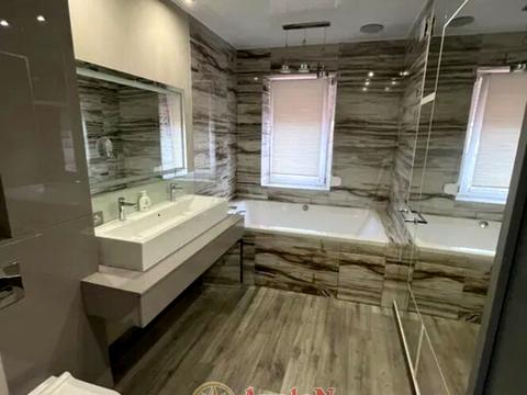 будинок за адресою Зелена, 13