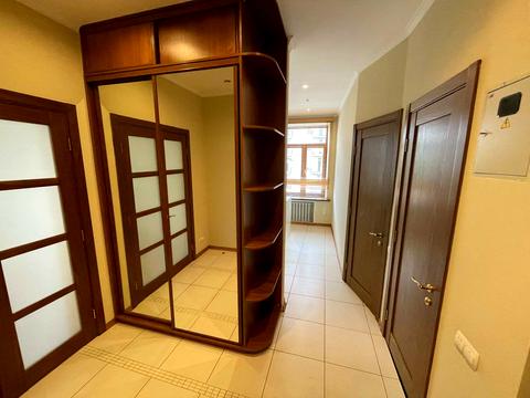 квартира за адресою Почайнинська вул., 23