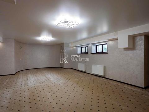 будинок за адресою Центральна