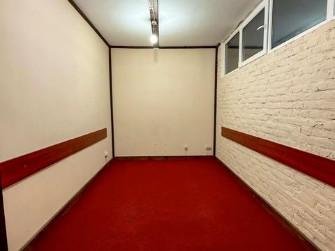 комерційна за адресою Ярослава Мудрого вул., 1