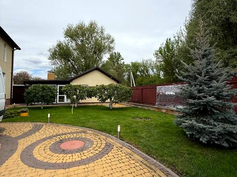 будинок за адресою Богдана Хмельницкого вул., 1