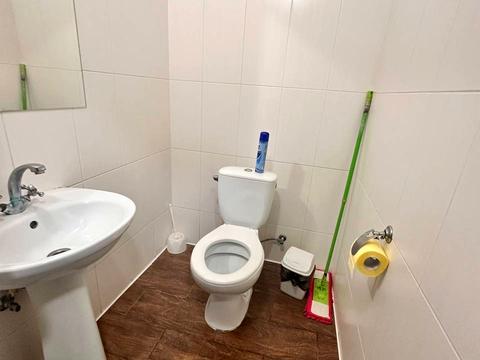 комерційна за адресою Кільцева вул., 16