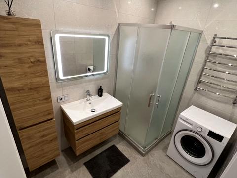 квартира за адресою Конякіна вул., 3г