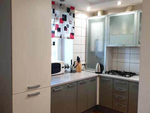 квартира за адресою Старомостова пл. (Миколи Островського), 2