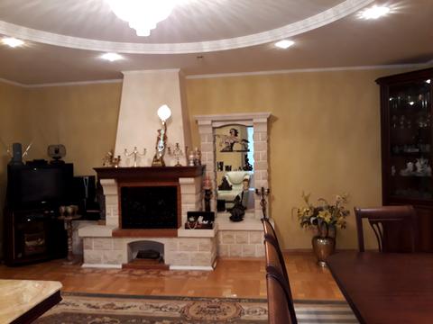 будинок за адресою Тополина вул.