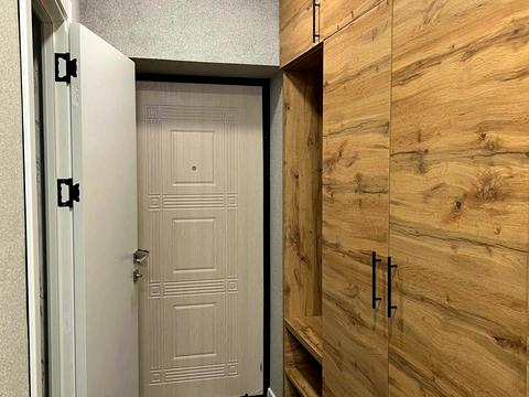 квартира за адресою Вишнева вул., 8