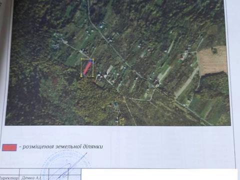 участок по адресу Лесі Українки