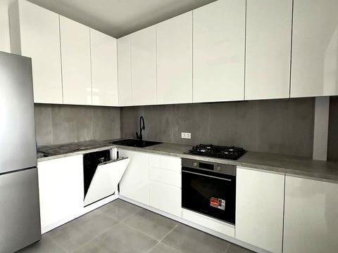 квартира за адресою Володимира Великого вул. (Артема), 10а