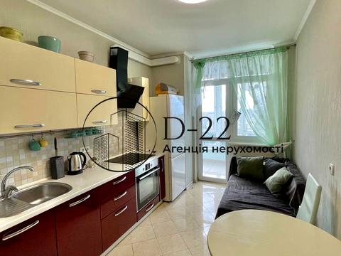 квартира за адресою Ревуцького вул., 7-В