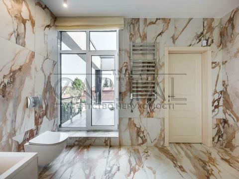 будинок за адресою Вишнева вул.