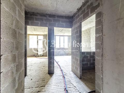 квартира за адресою Лобачевського пров., 7-А