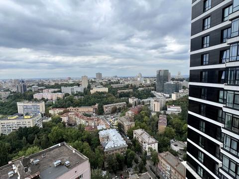 квартира по адресу Леси Украинки бульв., 7-А