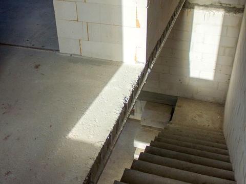 будинок за адресою Будівельників