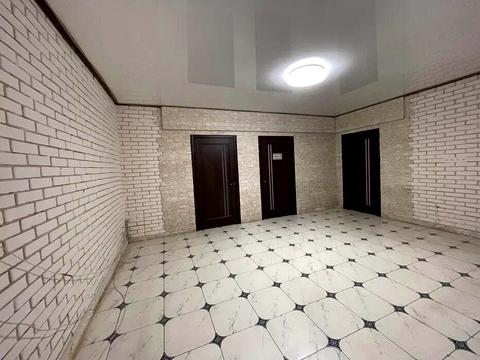 комерційна за адресою Старокозацька вул. (Комсомольська), 82