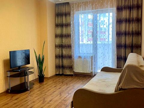 квартира по адресу Небесной Сотни просп. (Маршала Жукова), 83