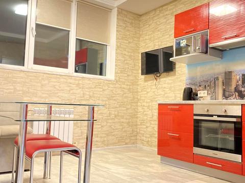 квартира по адресу Александровская ул., 1