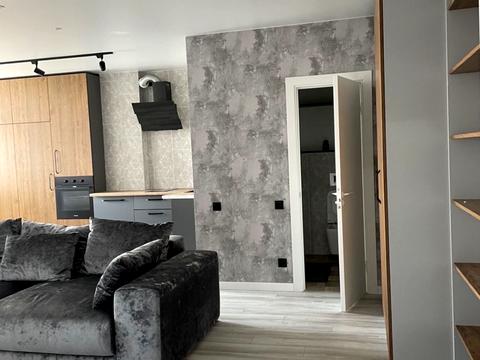 квартира за адресою Свободи вул., 12