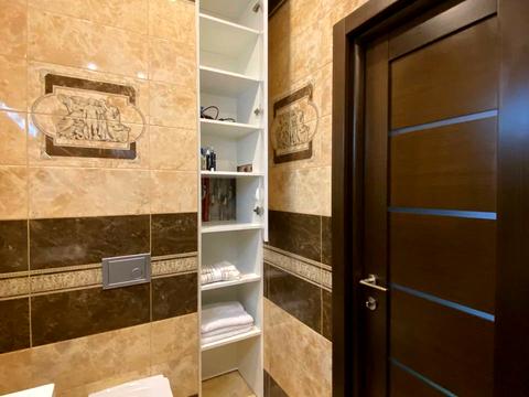 квартира за адресою Літературна вул., 8