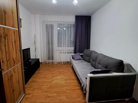 квартира за адресою вул. Лазурна, 4