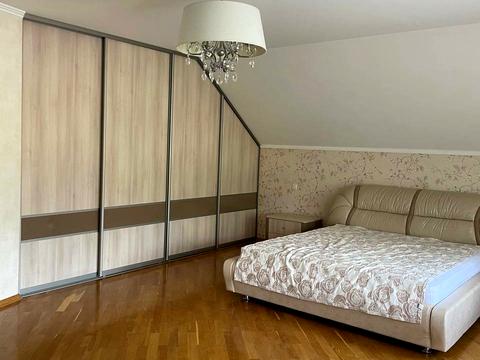 будинок за адресою Віктора Швеця вул. (Шляхова)