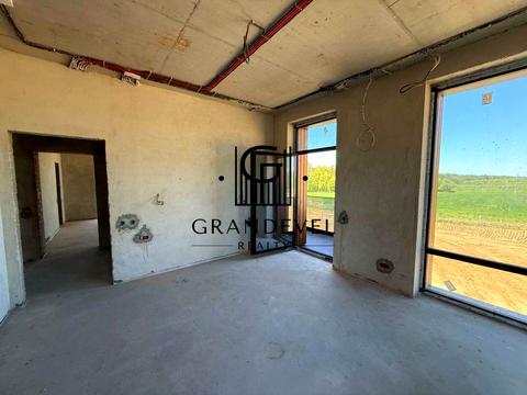 будинок за адресою с. Лісники, Ватутіна пров.