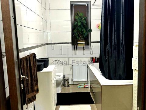 будинок за адресою Квітнева вул.