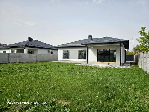 будинок за адресою смт. Обухівка, Незалежності, 63