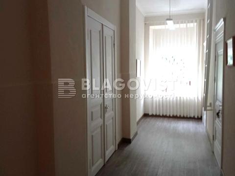 коммерческая по адресу Овручская ул., 21