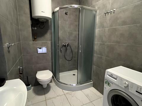 квартира за адресою Авраама Лінкольна вул. (Димитрова), 6а