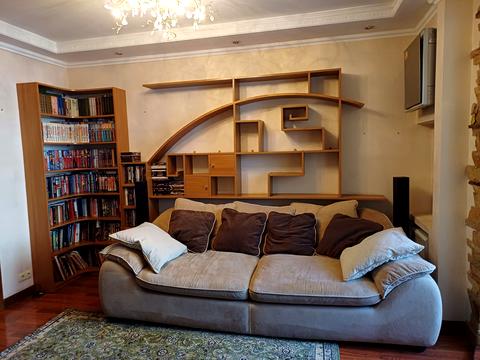 квартира за адресою Анни Ахматової вул., 37